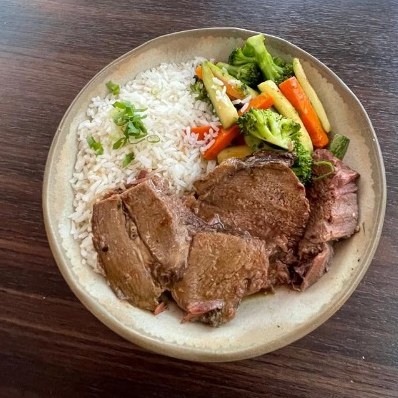 Bowl de Carne Braseada