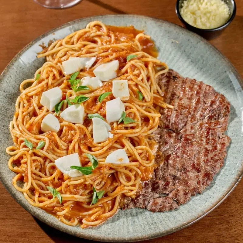 Paillard de filè angus / House steak