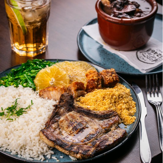 feijoada pequena / Small feijoada